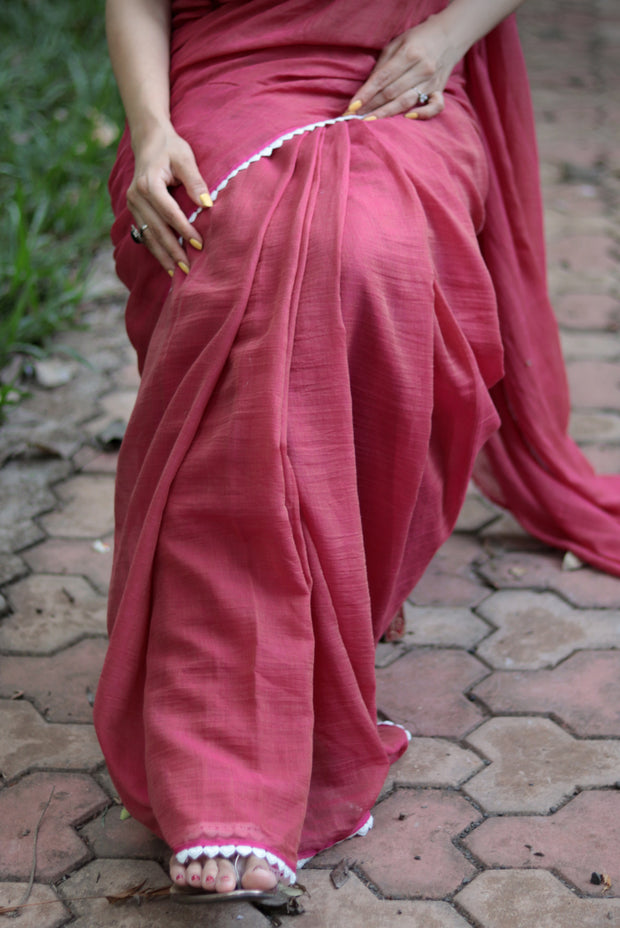 Gustaakh Dil (SAREE)
